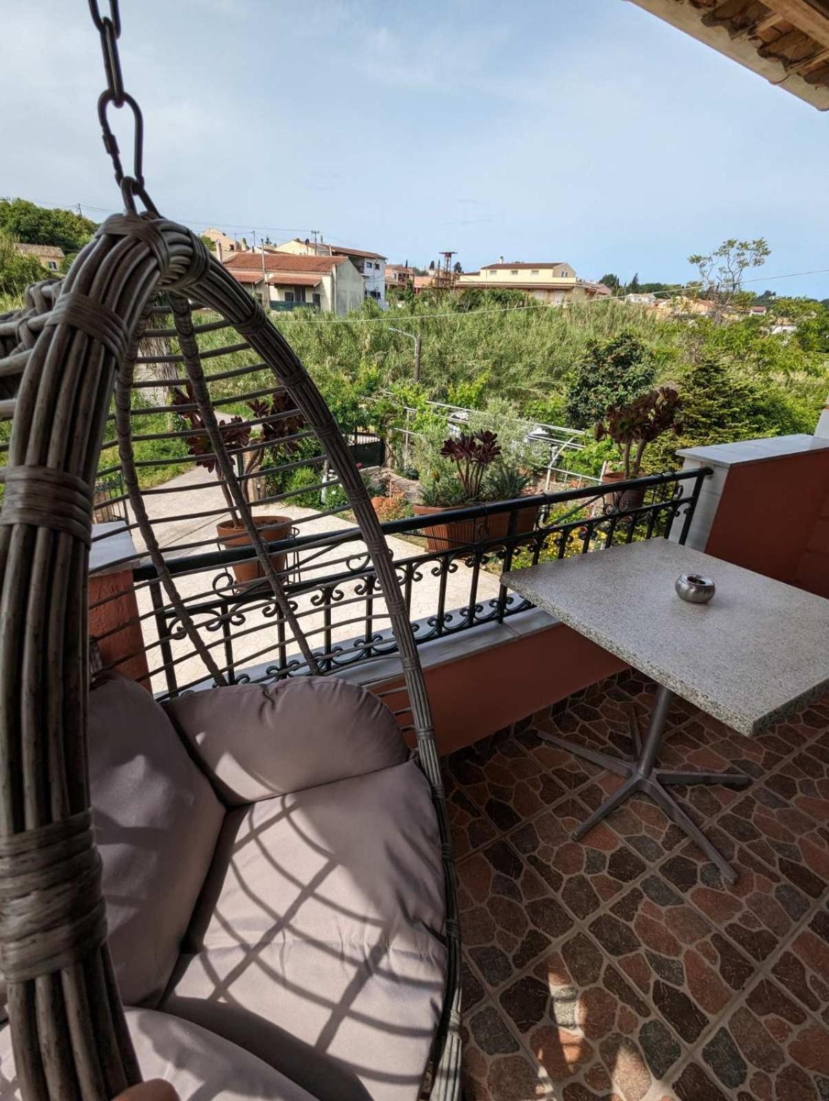 Apidalos Naus Apartment Corfu  외부 사진